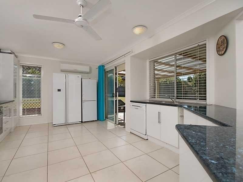20 Oxford Close, Sippy Downs QLD 4556