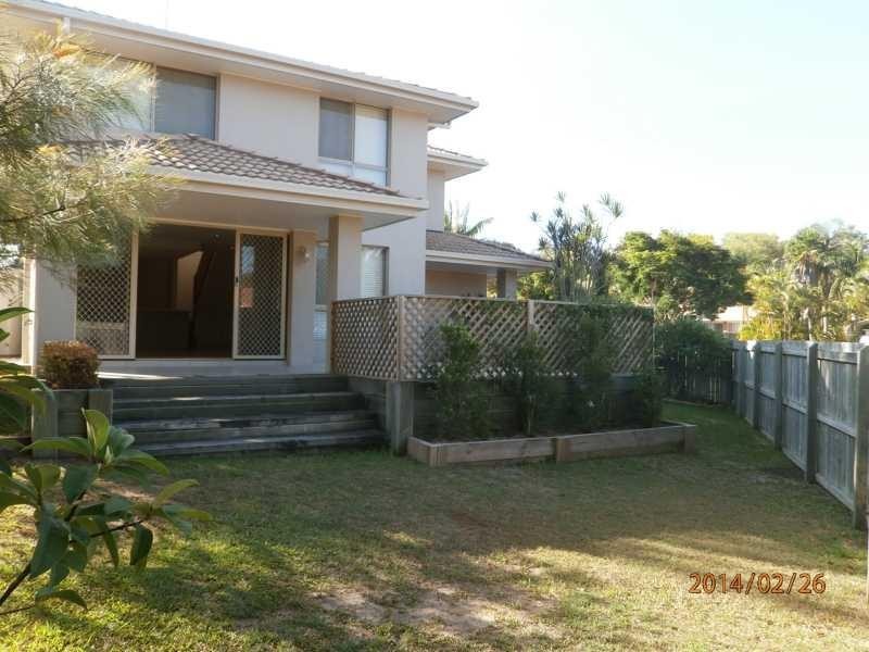 2/48 Woodlands Crescent, Buderim QLD 4556