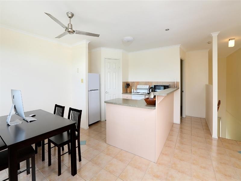 4/5 Barnes Drive, Buderim QLD 4556
