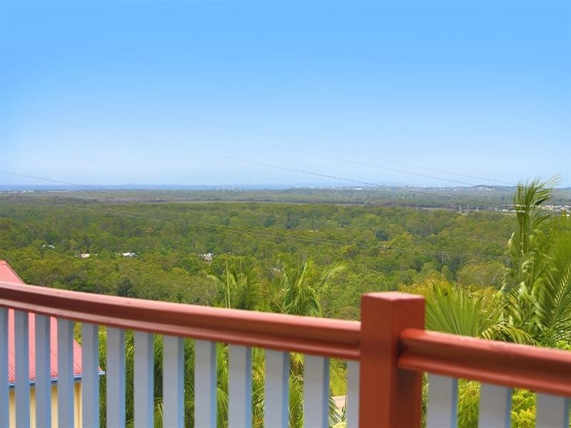 4/5 Barnes Drive, Buderim QLD 4556