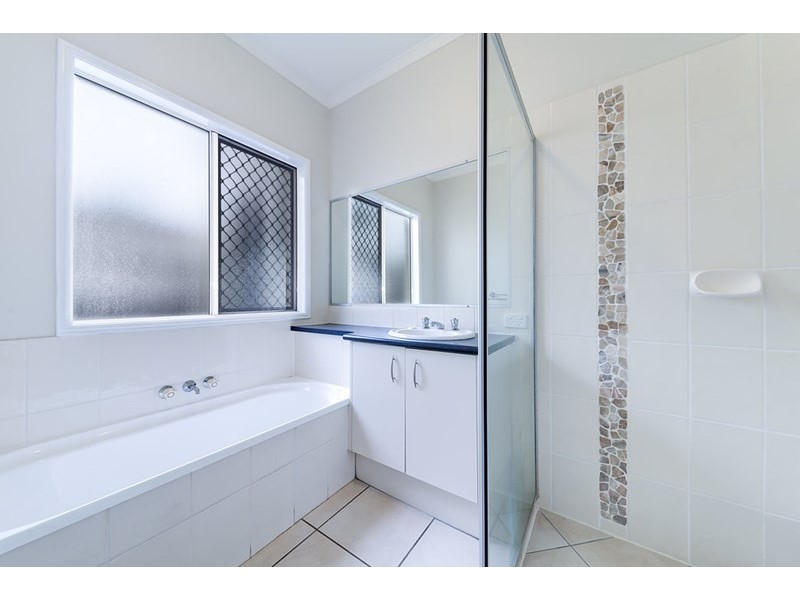 13 Moreton Street, Sippy Downs QLD 4556