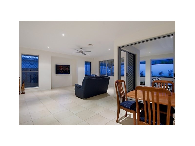 34 Tribulation Circuit, Buderim QLD 4556