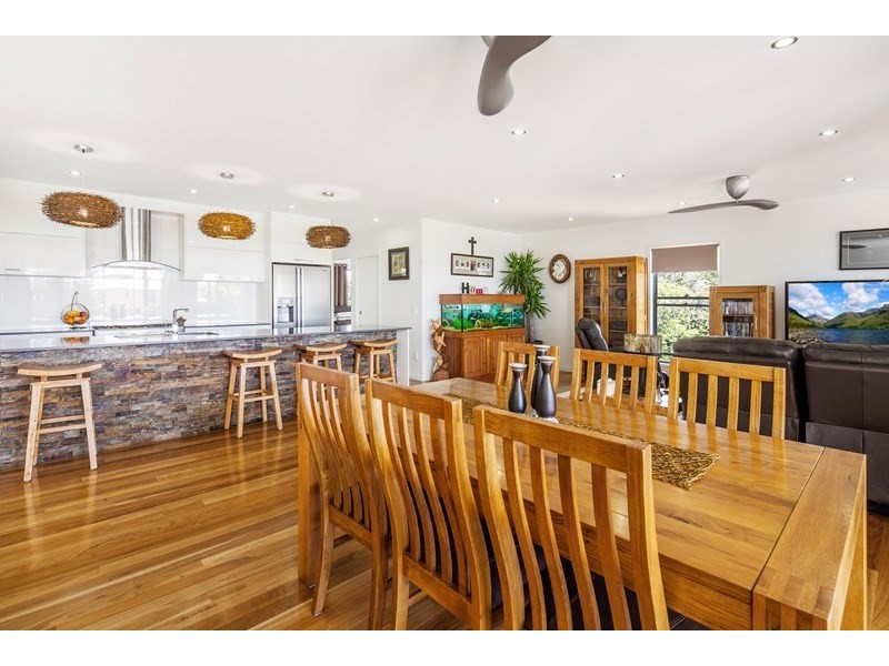 90 Dixon Road, Buderim QLD 4556