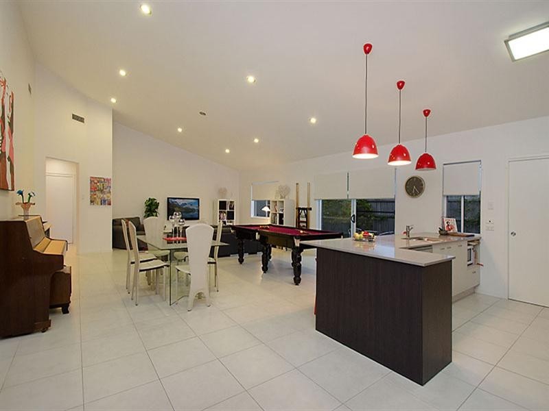 26 Quinine Crescent, Mountain Creek QLD 4557