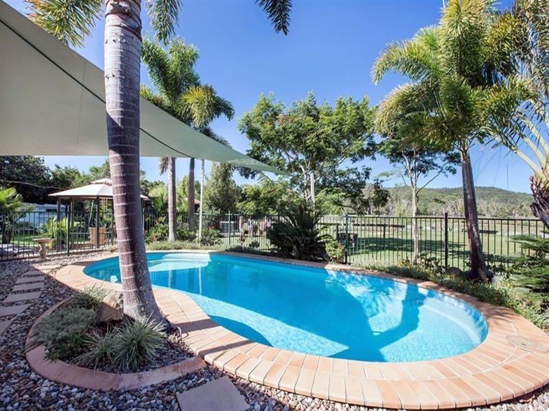 137 Old Gympie Road, Mooloolah Valley QLD 4553