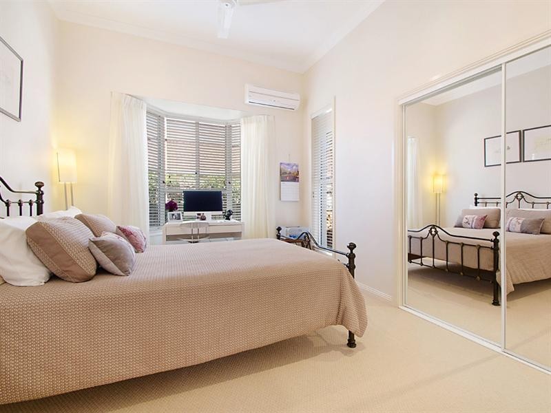 4 Millgrove Place, Buderim QLD 4556