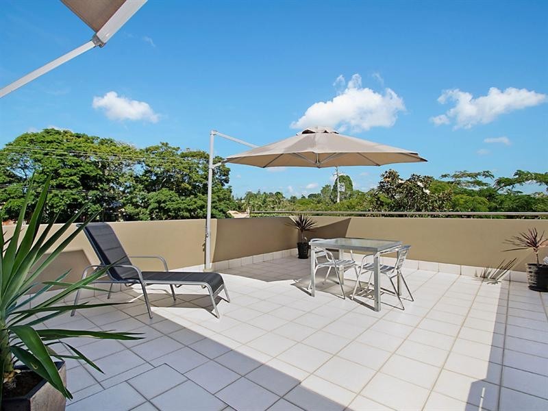 4 Millgrove Place, Buderim QLD 4556