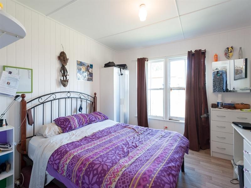 5 Watsonia Street, Maroochydore QLD 4558