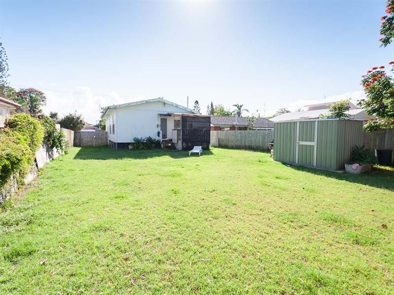 5 Watsonia Street, Maroochydore QLD 4558