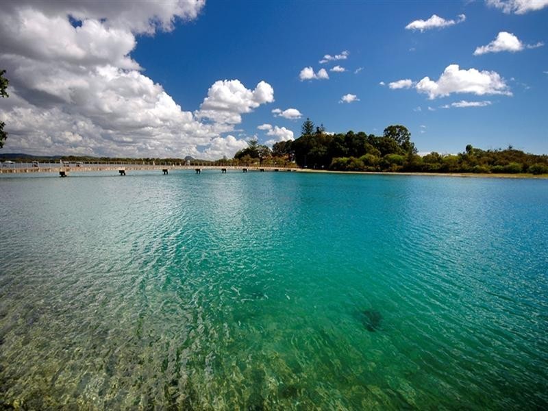 5 Watsonia Street, Maroochydore QLD 4558