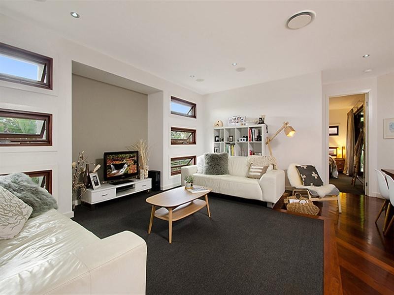 8 Flindersia Place, Mountain Creek QLD 4557