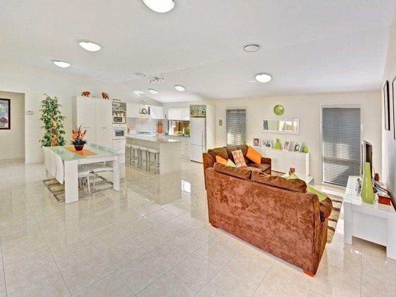 9 Barwon Crescent, Sippy Downs QLD 4556