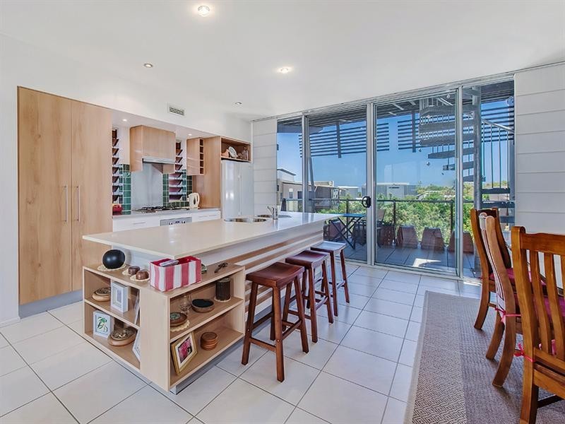 135/80 North Shore Road, Twin Waters QLD 4564