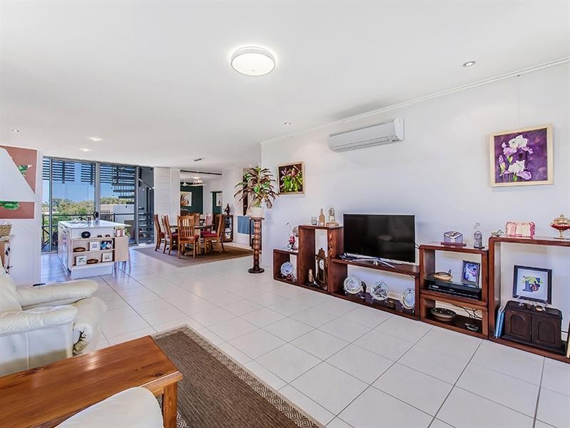 135/80 North Shore Road, Twin Waters QLD 4564