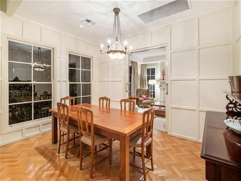 22 Mountain Top Court, Mons QLD 4556