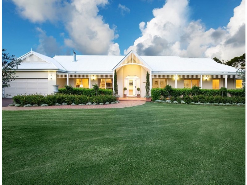 31 Walgarri Drive, Buderim QLD 4556