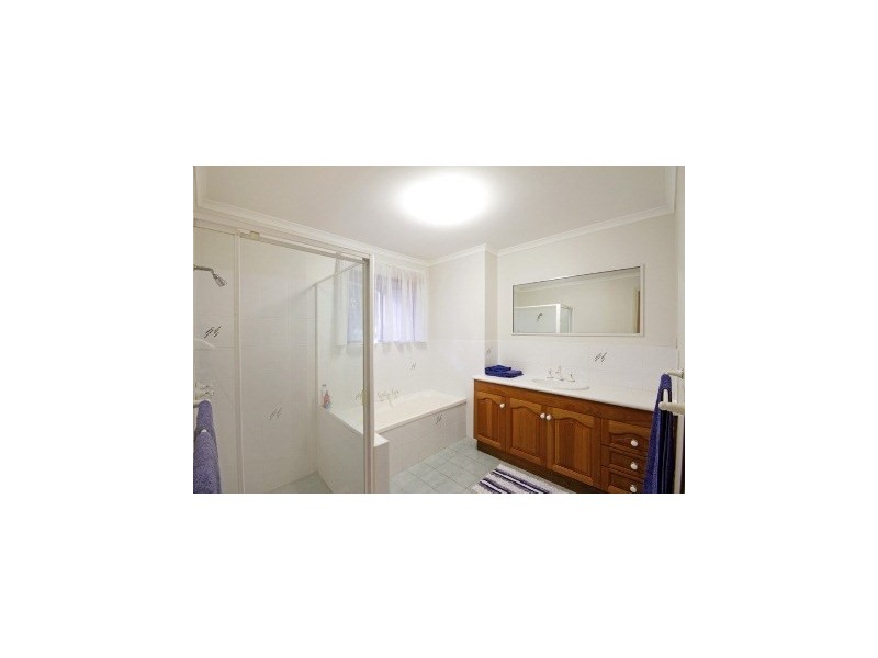 10 Melcar Court, Diddillibah QLD 4559