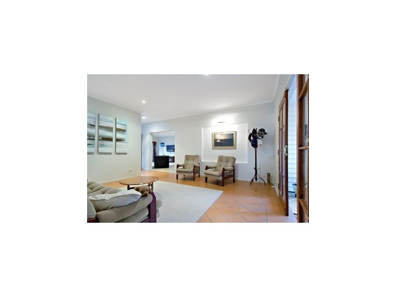 10 Melcar Court, Diddillibah QLD 4559