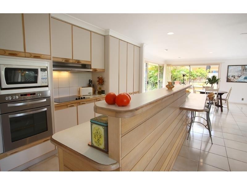 11 Beachcomber Court, Bokarina QLD 4575