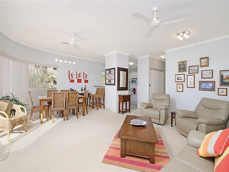 3/109 Bradman Avenue, Maroochydore QLD 4558