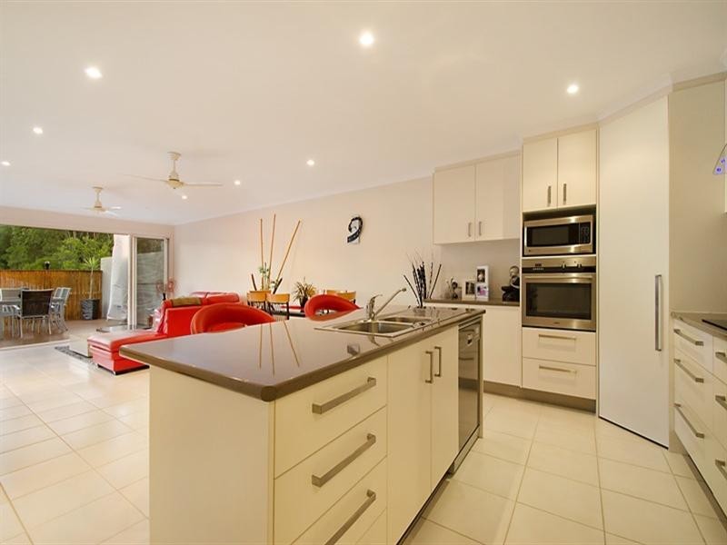 1/17 Tuckers Creek Drive, Nambour QLD 4560