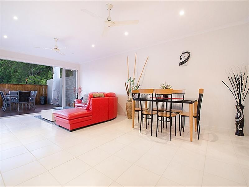 1/17 Tuckers Creek Drive, Nambour QLD 4560