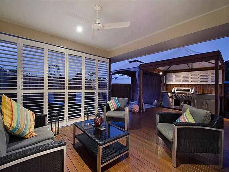 1/17 Tuckers Creek Drive, Nambour QLD 4560