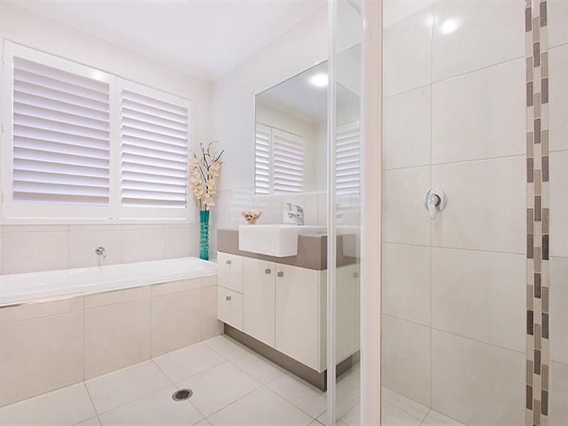 1/17 Tuckers Creek Drive, Nambour QLD 4560