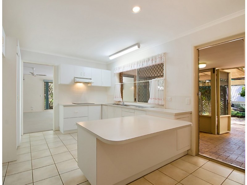 11 Vista Park Drive, Buderim QLD 4556