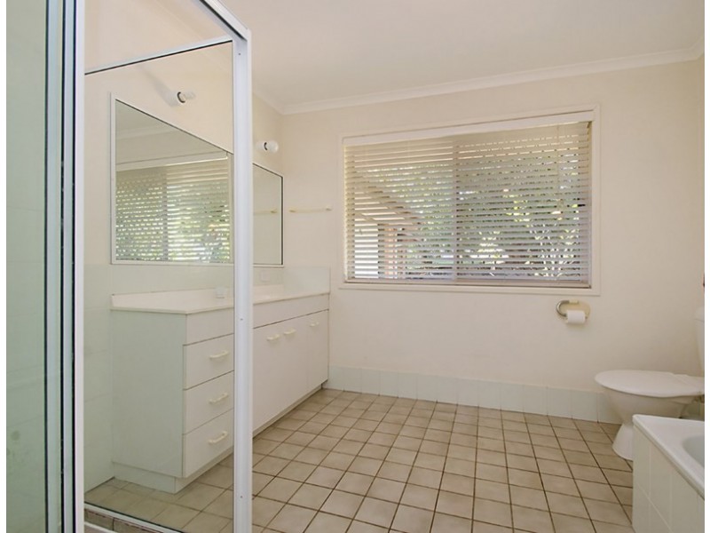 11 Vista Park Drive, Buderim QLD 4556