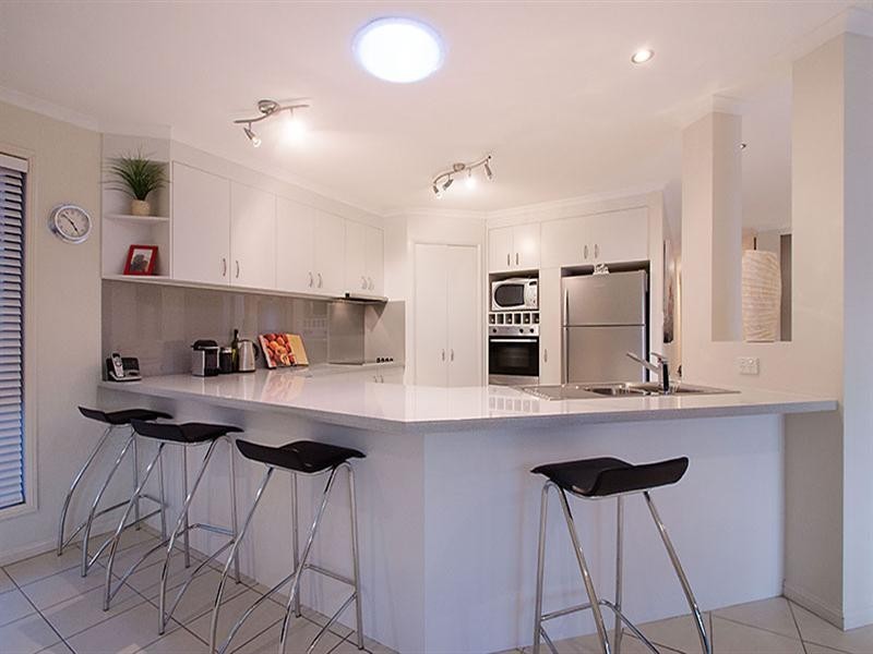 16 Kingfish Court, Mountain Creek QLD 4557