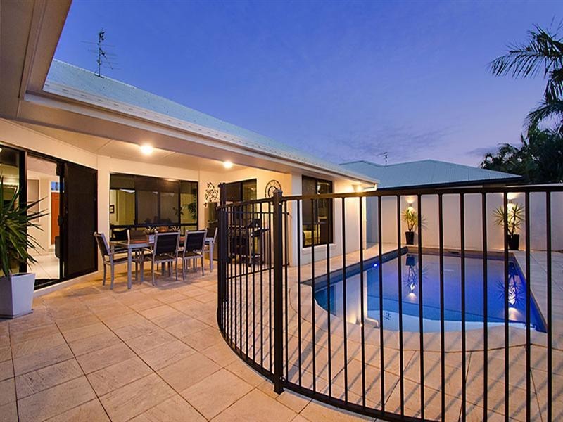 16 Kingfish Court, Mountain Creek QLD 4557
