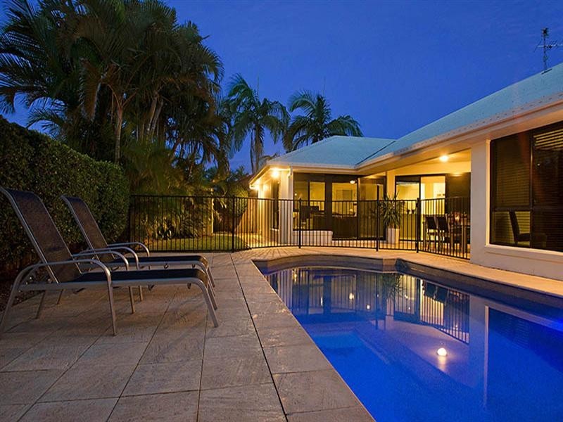16 Kingfish Court, Mountain Creek QLD 4557