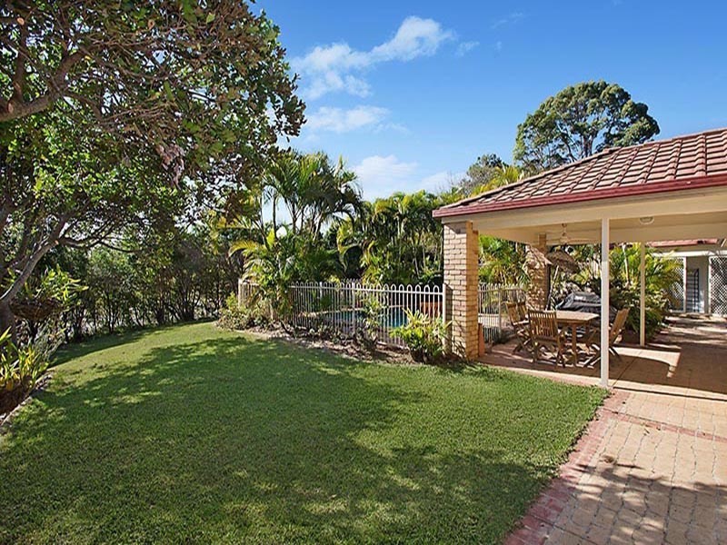 10 Courcheval Terrace, Mons QLD 4556