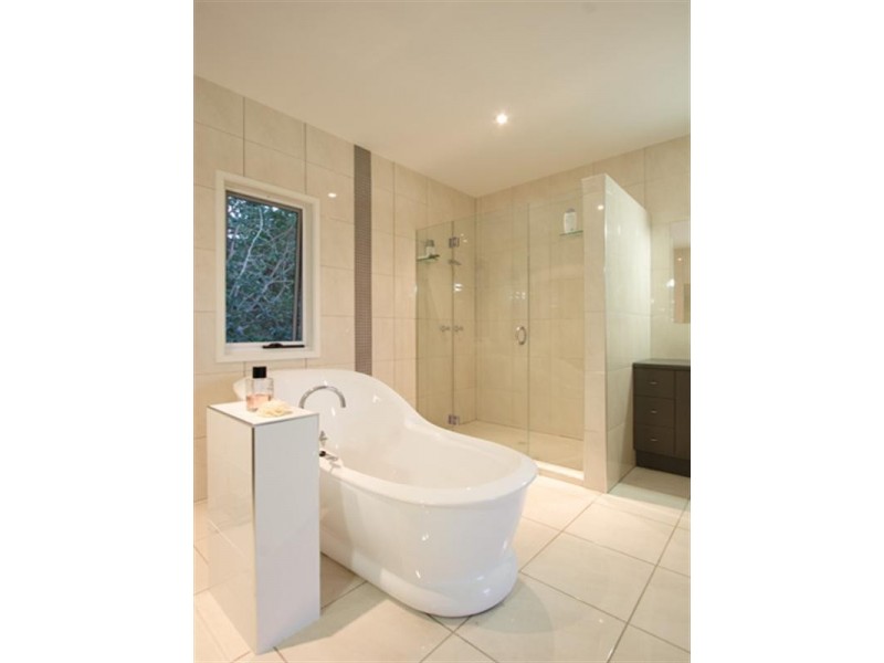 10 Village Place, Buderim QLD 4556