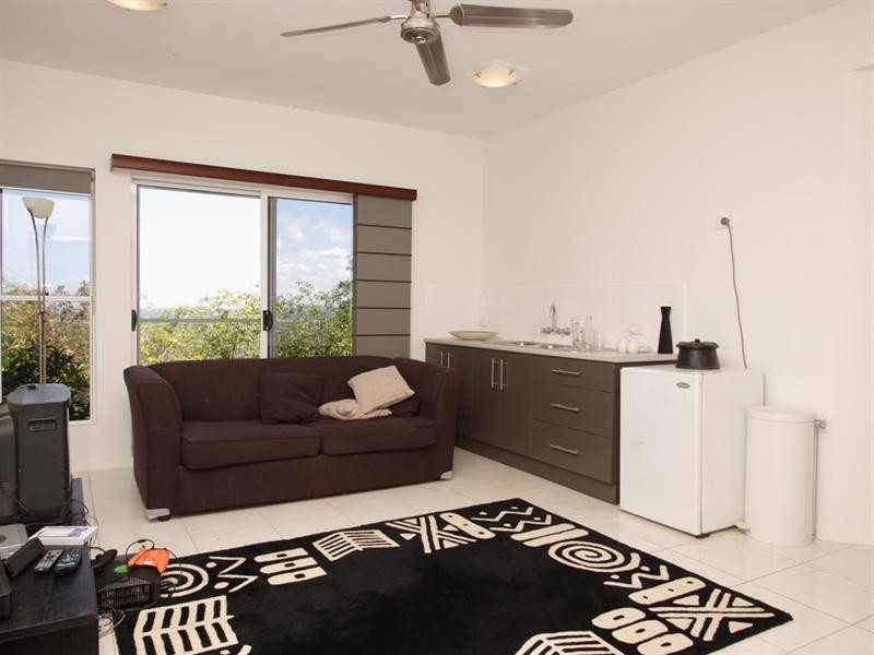 10 Village Place, Buderim QLD 4556