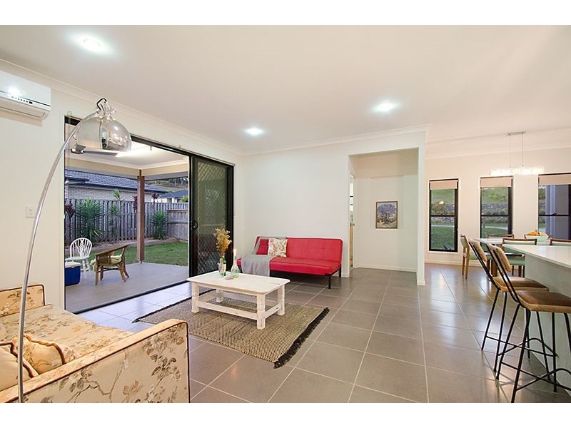 79 Plantation Rise Drive, Woombye QLD 4559