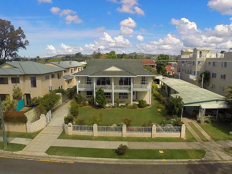 93 Bradman Avenue, Maroochydore QLD 4558