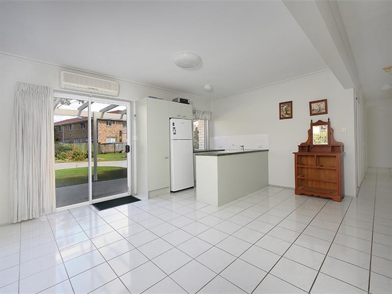 93 Bradman Avenue, Maroochydore QLD 4558