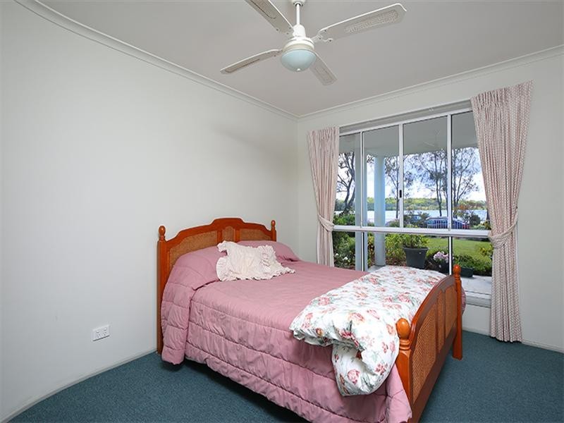 93 Bradman Avenue, Maroochydore QLD 4558