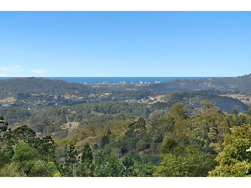 823 Hunchy Road, Hunchy QLD 4555