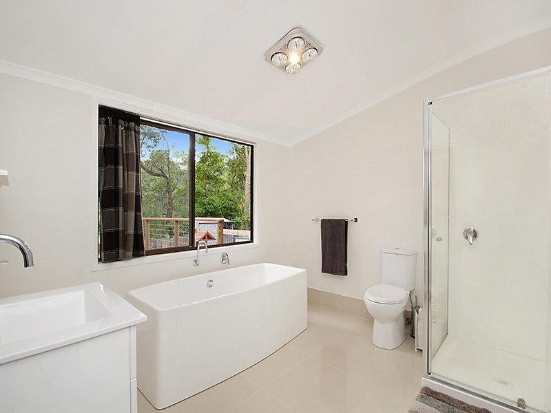 23 Suzen Court, Mooloolah Valley QLD 4553