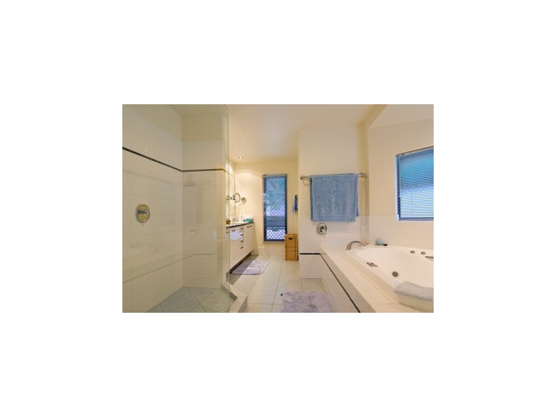 6 Cedara Place, Buderim QLD 4556