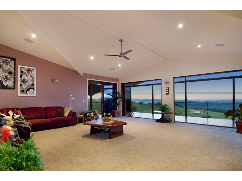 23 Curlew Court, Maleny QLD 4552