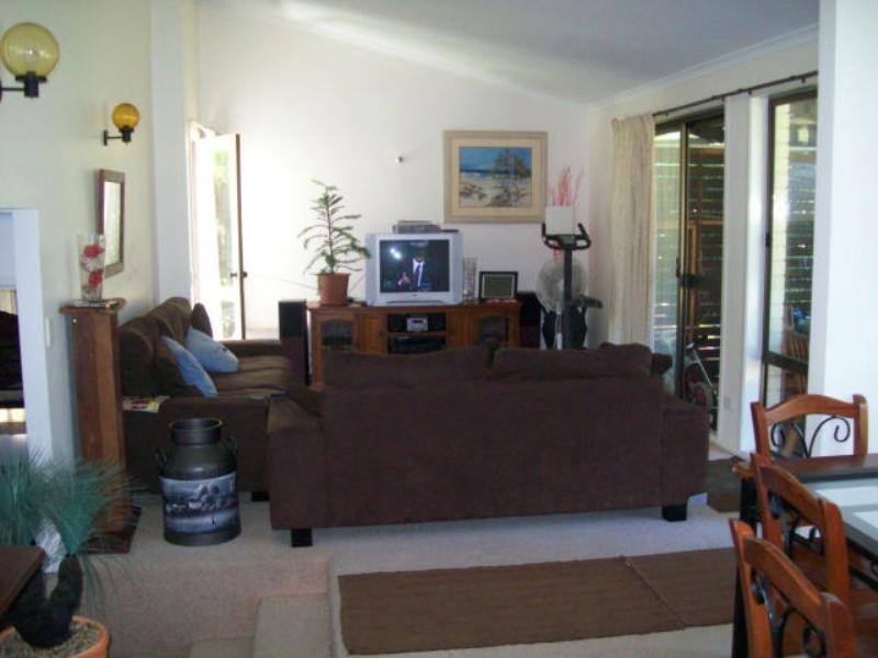 19 Toorumbee Drive, Mooloolaba QLD 4557