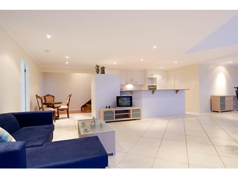 16 Quarterdeck Court, Buderim QLD 4556