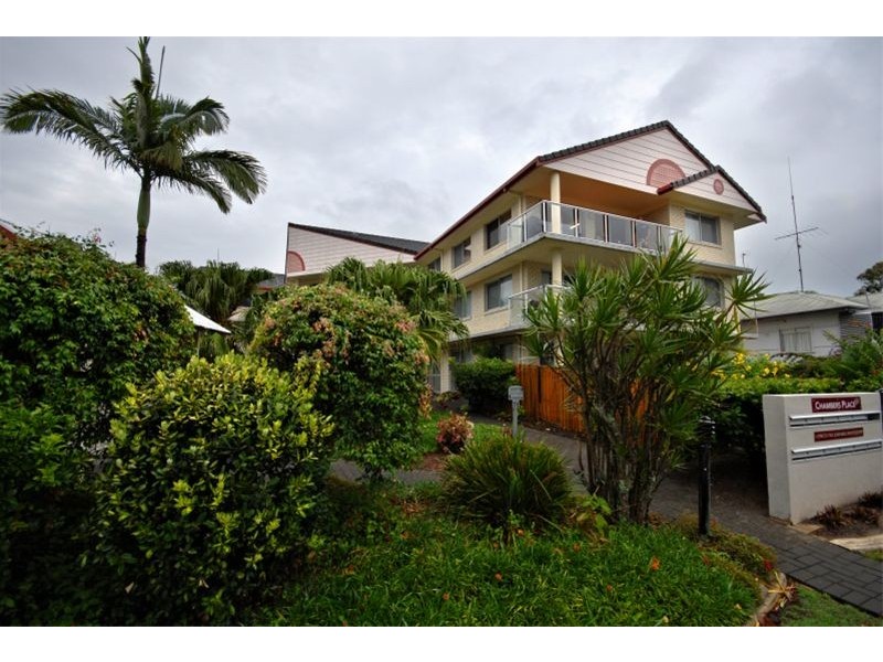 71 Bradman Avenue, Maroochydore QLD 4558