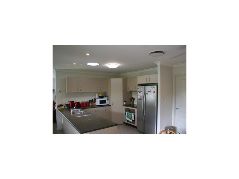 3 Bateman Street, Sippy Downs QLD 4556