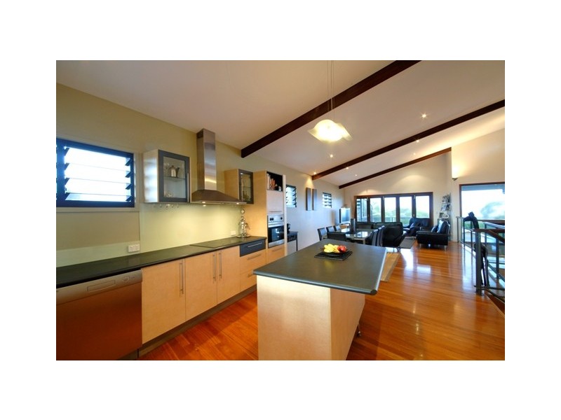 10 Mora Court, Coolum Beach QLD 4573