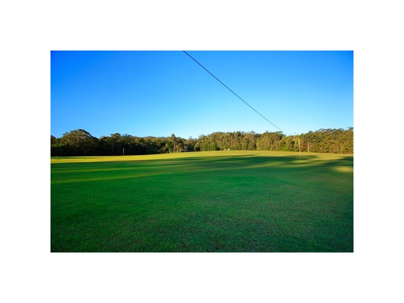 223 Dales Road, Chevallum QLD 4555